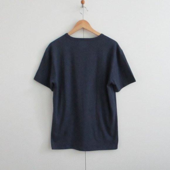 Joe's Jeans Tshirt Navy Vneck Size Large - Picture 7 of 9